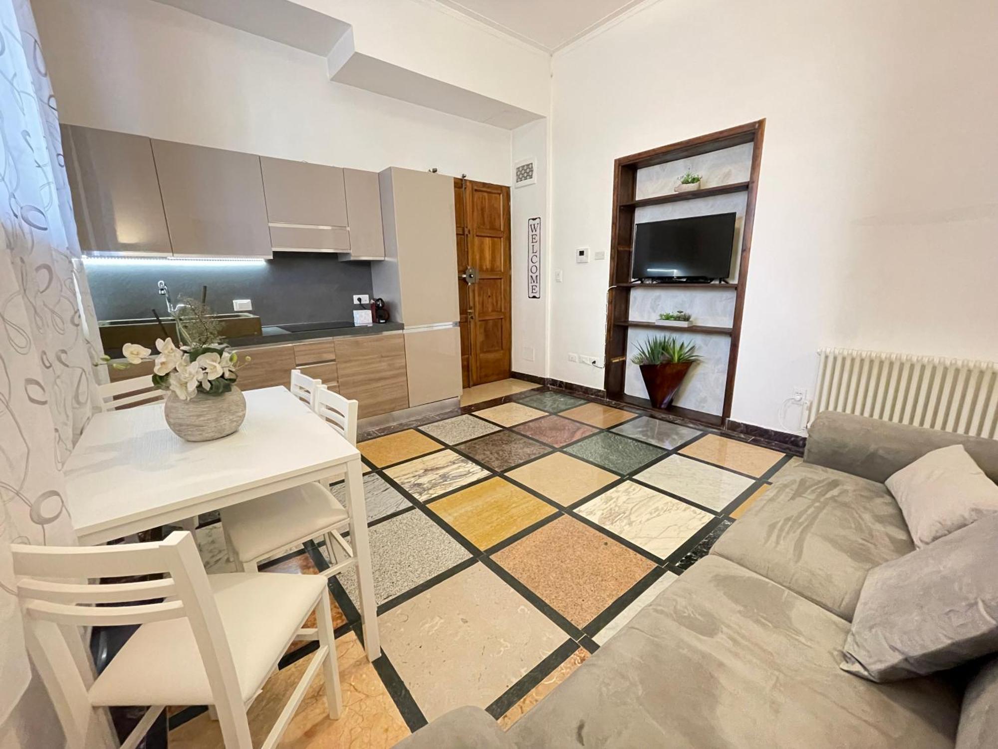 You & Me Garibaldi Home Verona Center Exterior photo